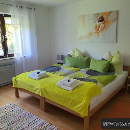 Ferienwohnung Waldgarten バート・ミュンスターアイフェル エクステリア 写真