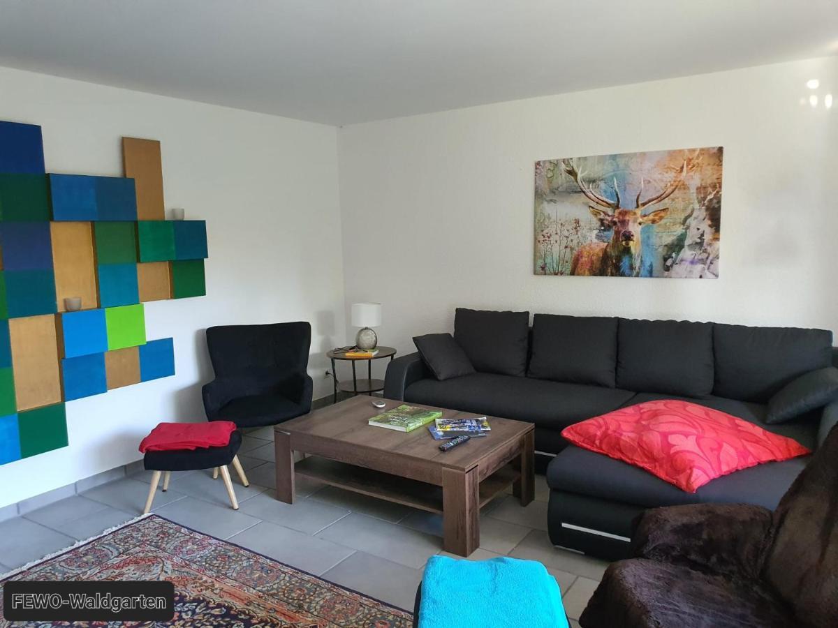 Ferienwohnung Waldgarten バート・ミュンスターアイフェル エクステリア 写真