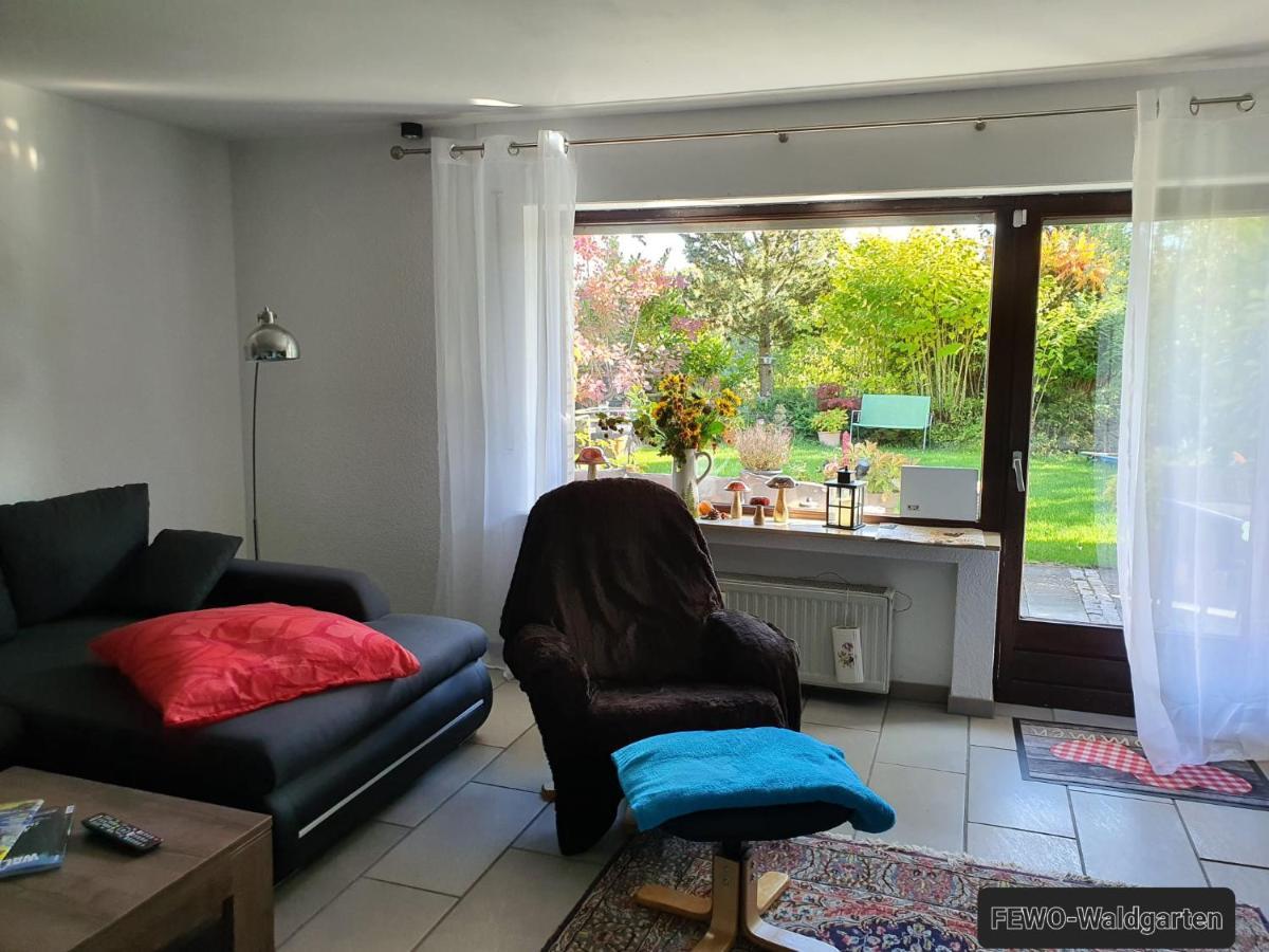 Ferienwohnung Waldgarten バート・ミュンスターアイフェル エクステリア 写真